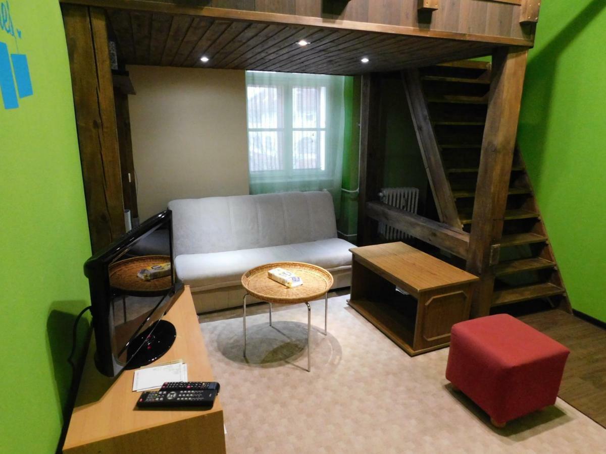 Koermend Lakas Apartment Exterior foto